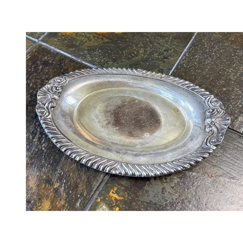 Vintage Silver Plated on Copper Serving Tray OS Tarnished Oval Shell‎ Tableware